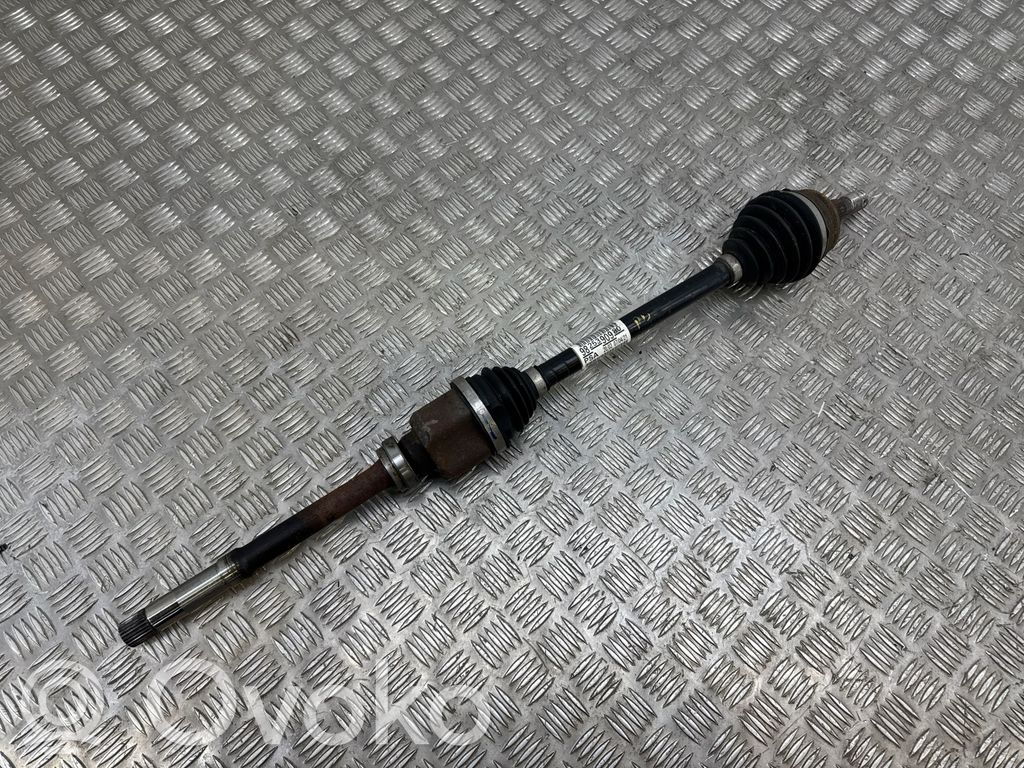 Peugeot 208 II Eje de transmisión delantero 
