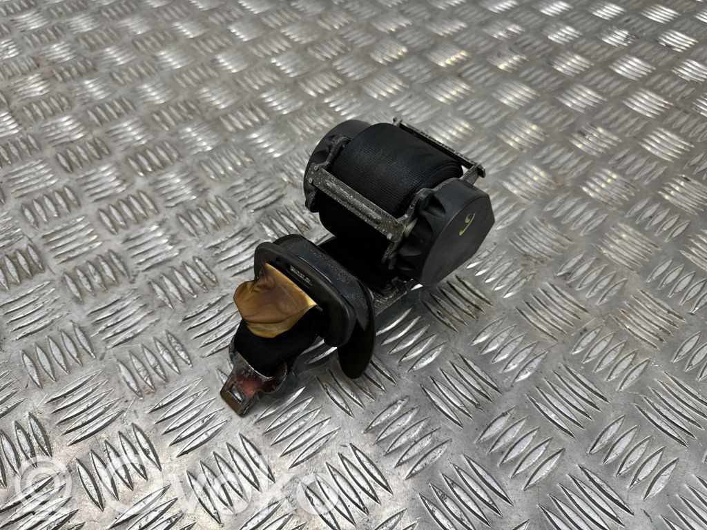 Mitsubishi Eclipse Cross Cinturón medio (trasero) 