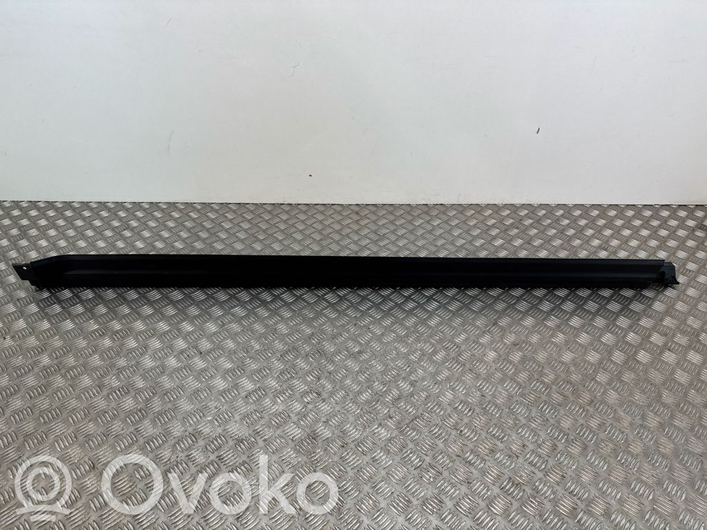 Mitsubishi Eclipse Cross Slenkstis 