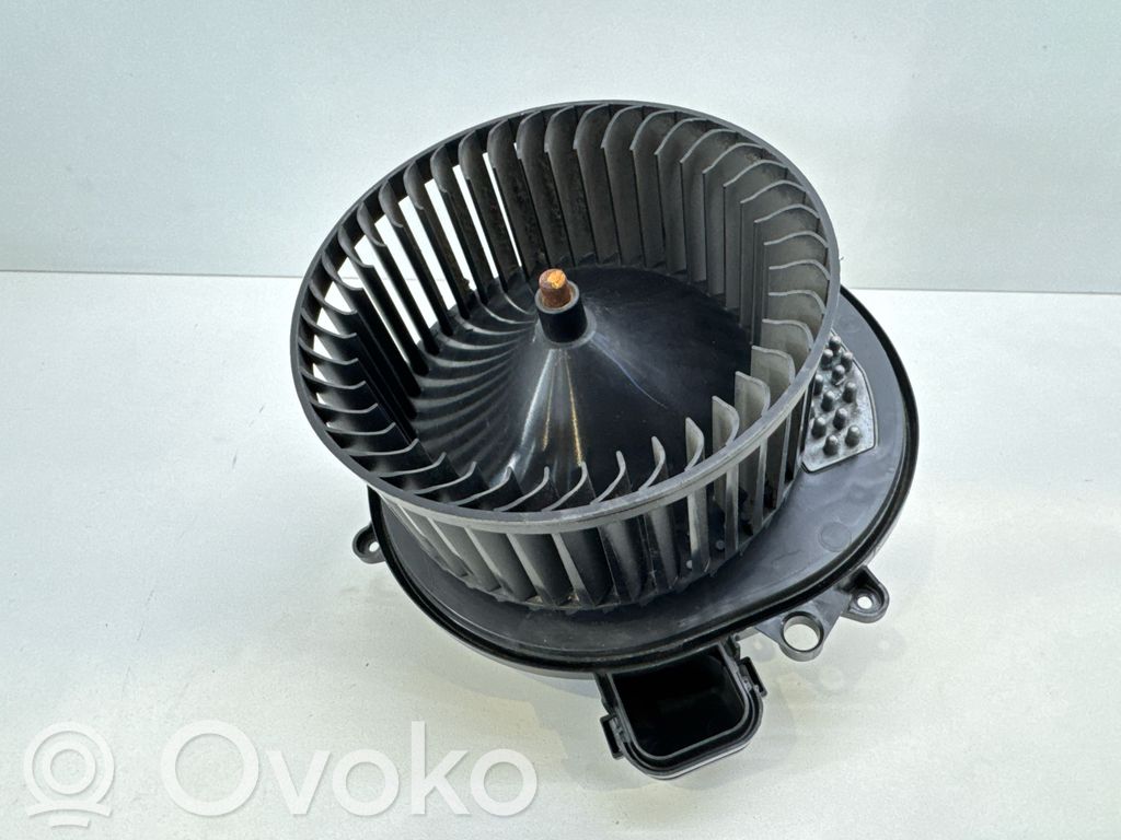 BMW 1 F20 F21 Вентилятор печки 