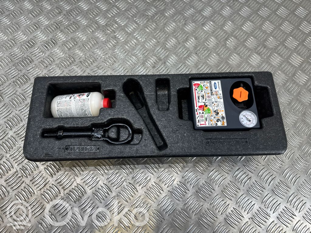 Ford Ecosport Tool set 