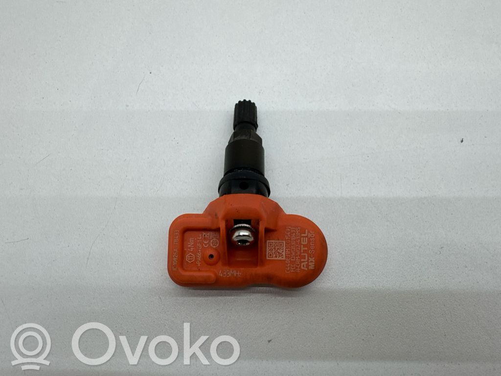 Jaguar E-Pace Tire pressure sensor 
