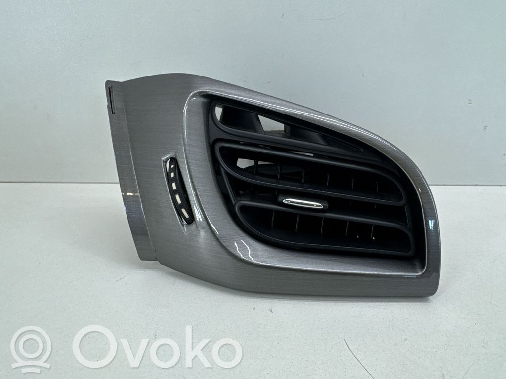 Citroen C3 Šoninės oro grotelės 