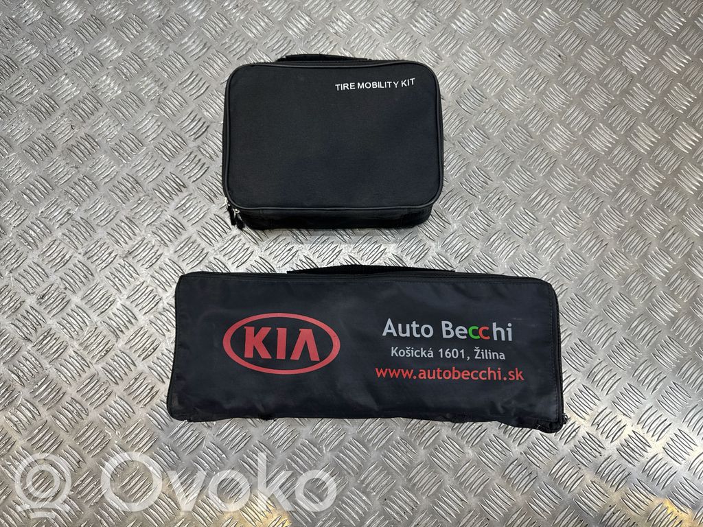 KIA Sportage Zestaw narzędzi 