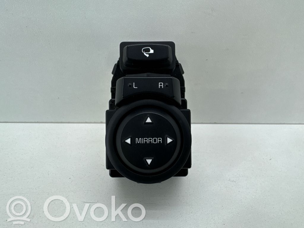 KIA Rio Wing mirror switch 