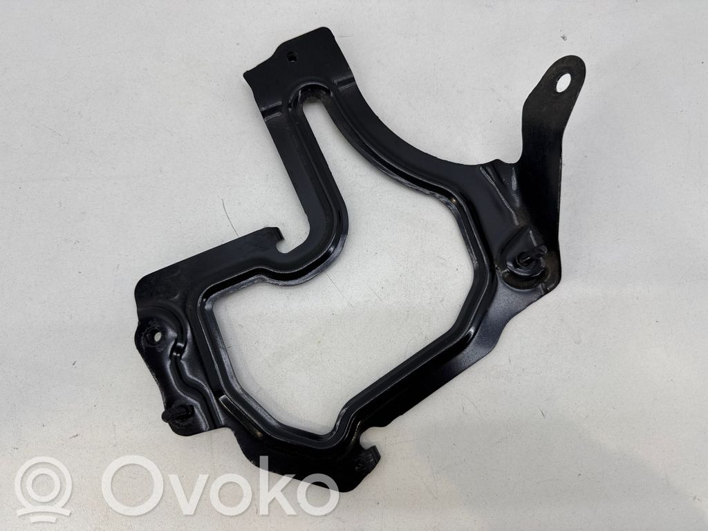 Volvo XC40 Engine control unit holder 