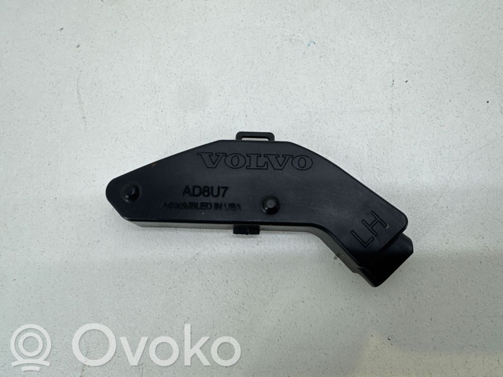 Volvo XC40 Spoguļa daļas 
