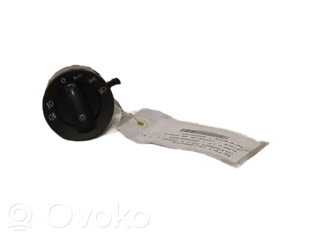 Volkswagen Polo VI Interruptor de luz 