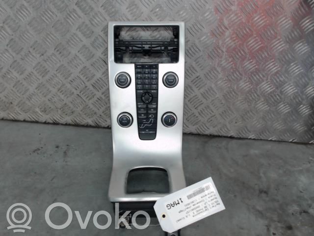 Volvo C30 Climate control unit 
