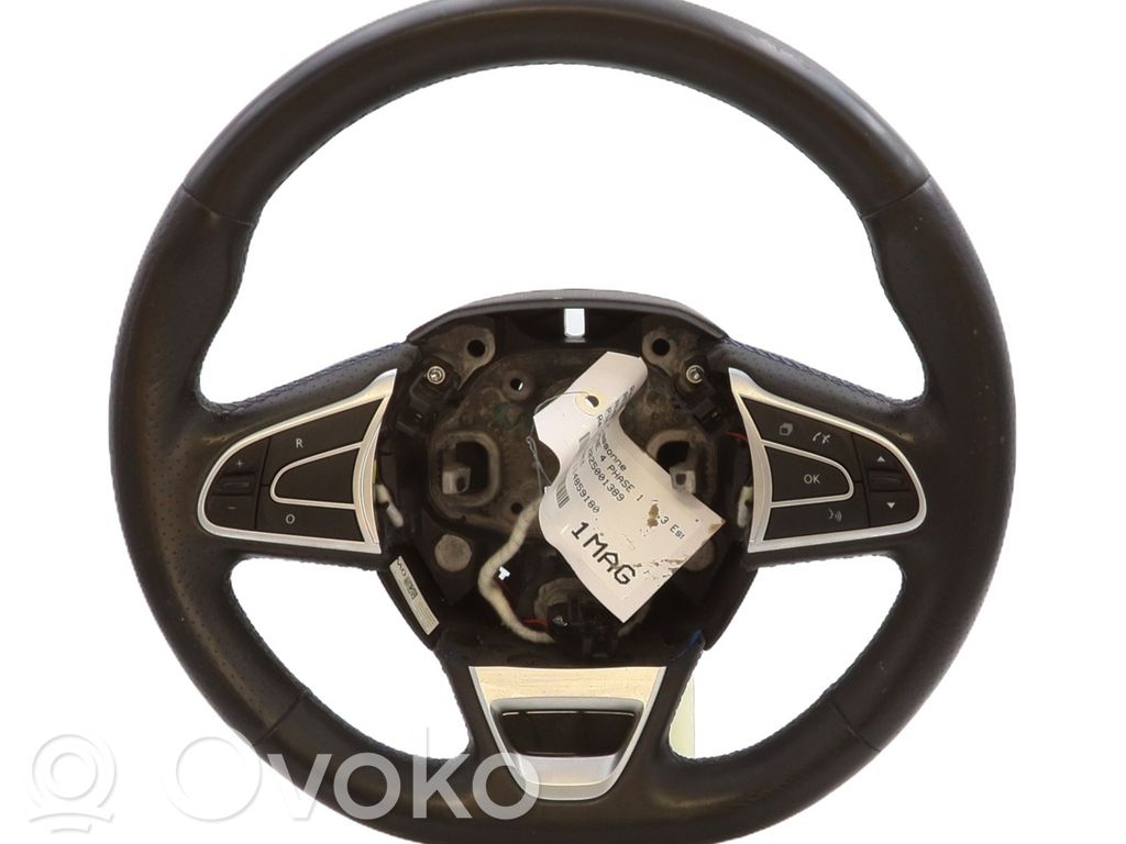 Renault Megane IV Volante 