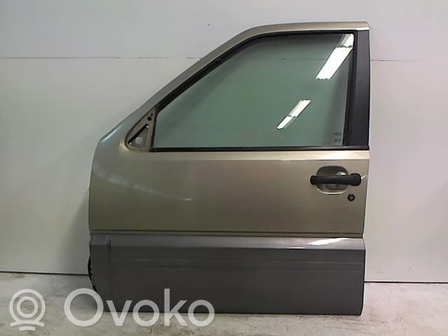 Nissan Terrano Puerta delantera 