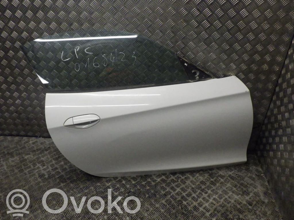 Priekinės durys   41007225136