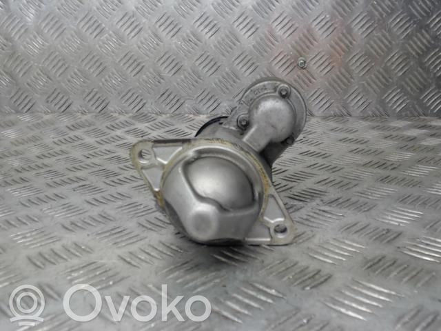 Motor de arranque   25180808