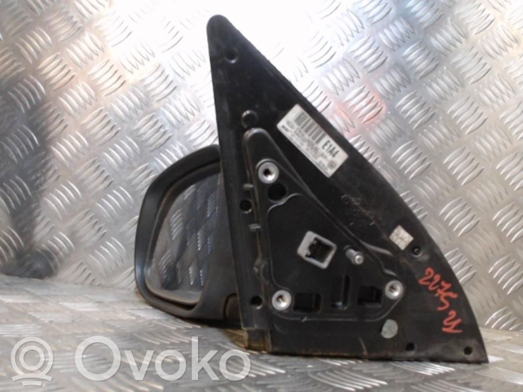 KIA Ceed Manual wing mirror 