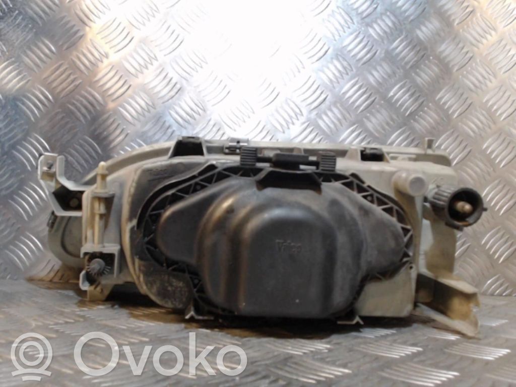 Scheinwerfer   7701036028
