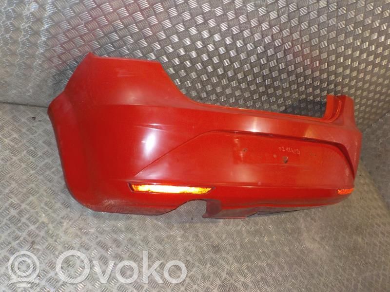 Seat Leon (1P) Bamperis 