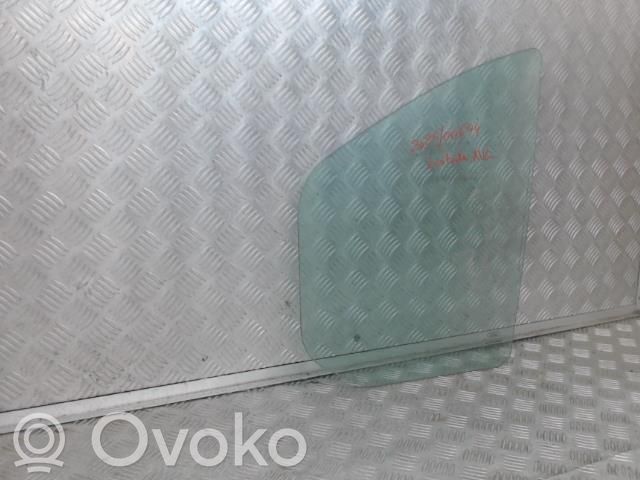 Front triangle window/glass