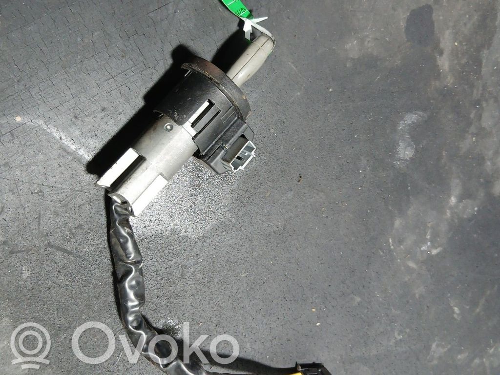 Renault Twingo I Ignition lock 