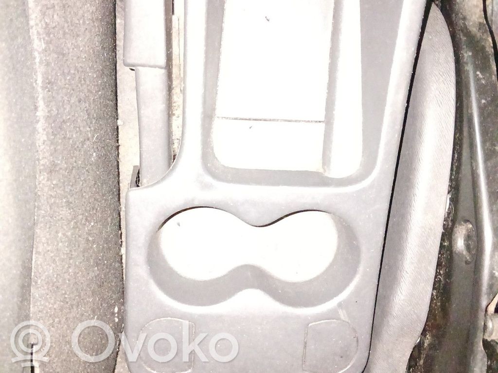 Renault Kangoo II Centrālā konsole 
