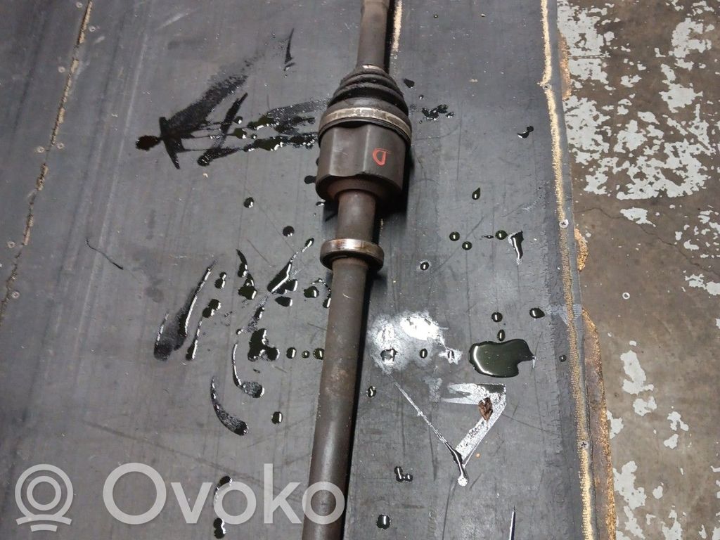 Front driveshaft   8200414937