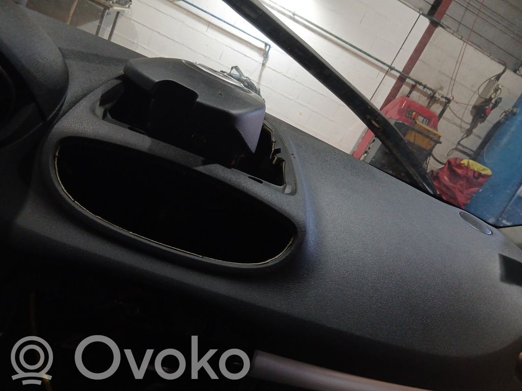 Renault Clio III Panelė 