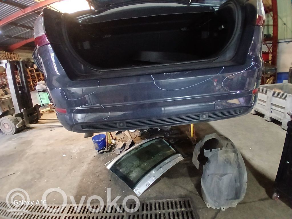 Ford Mondeo MK IV Parachoques 