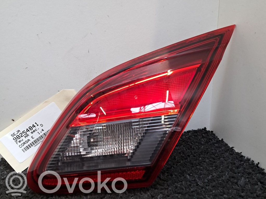 Tailgate rear/tail lights   13454501