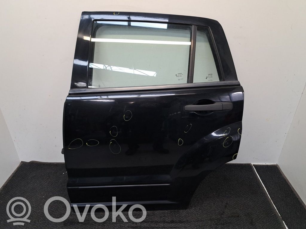 Dodge Caliber Puerta trasera 