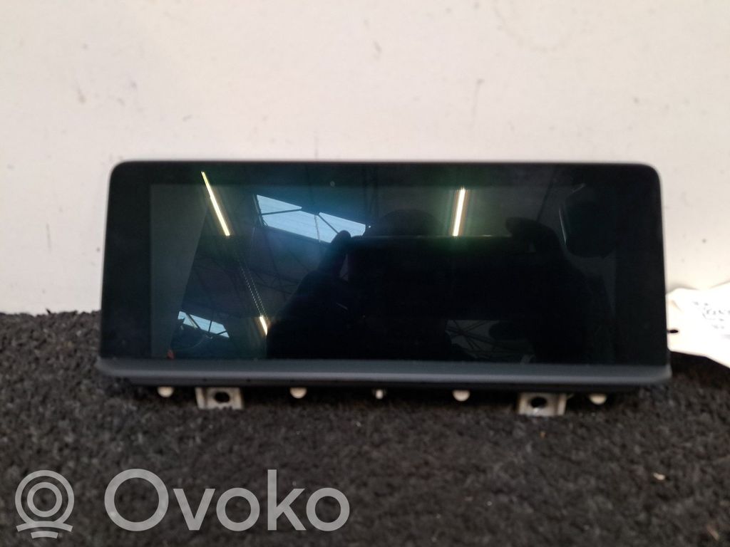 BMW 3 F30 F35 F31 Screen/display/small screen 