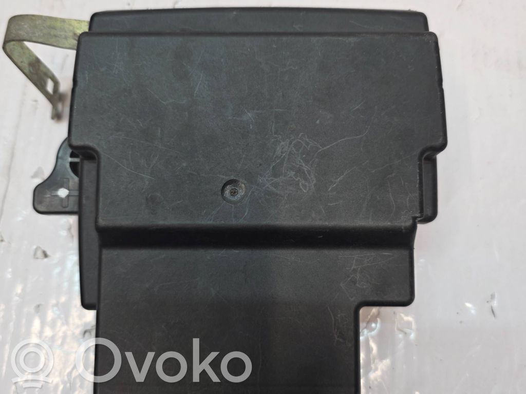Audi Q8 Unitate/modul de comandă airbaguri 