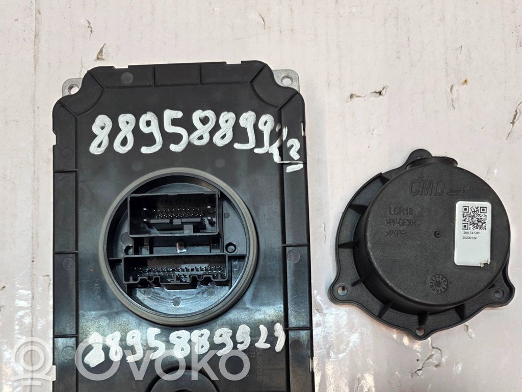 Smart Crossblade Headlight part 