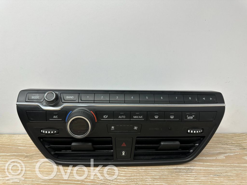 BMW i3 Climate control unit 