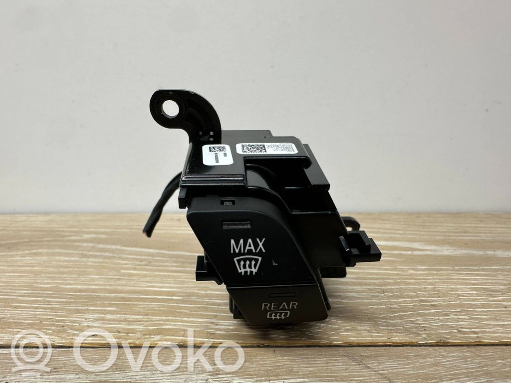 BMW X1 U11 Air circulation switch 