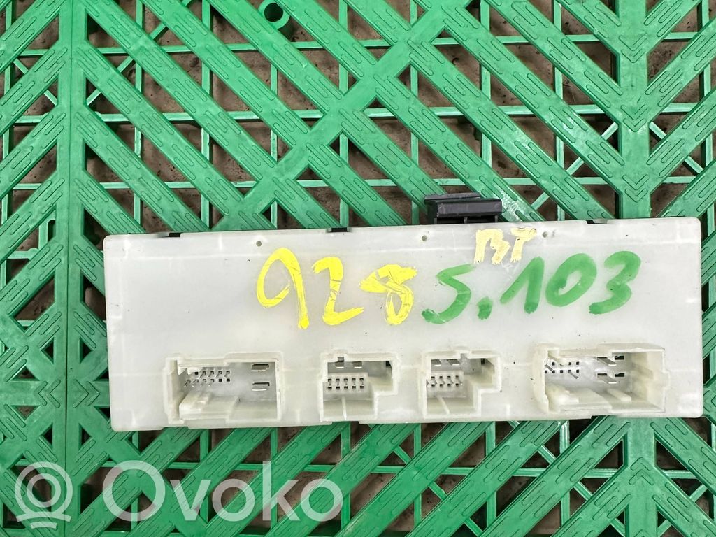 BMW X7 G07 Tailgate/trunk control unit/module 