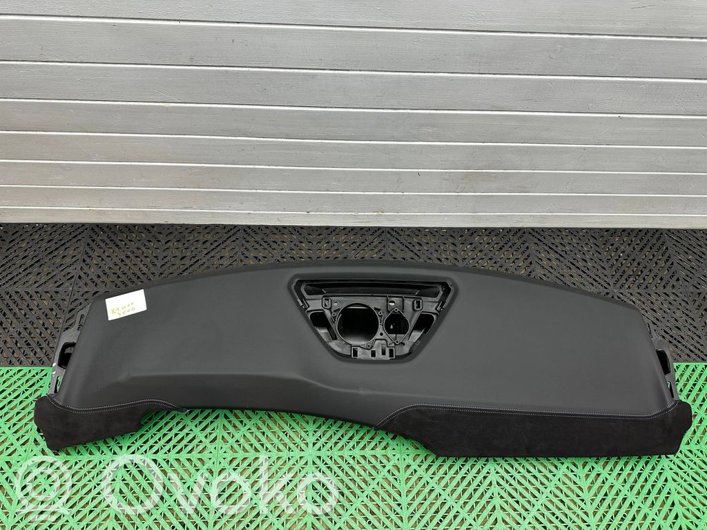 BMW X1 U11 Panelė 