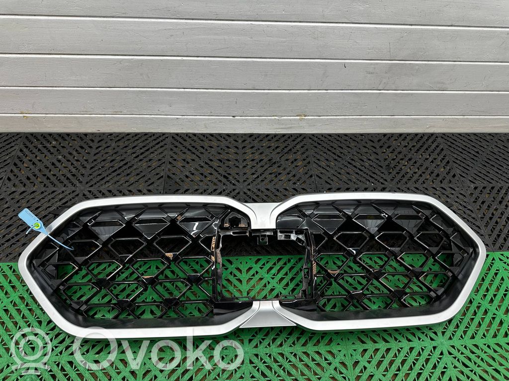 BMW X2 U10 Front grill 