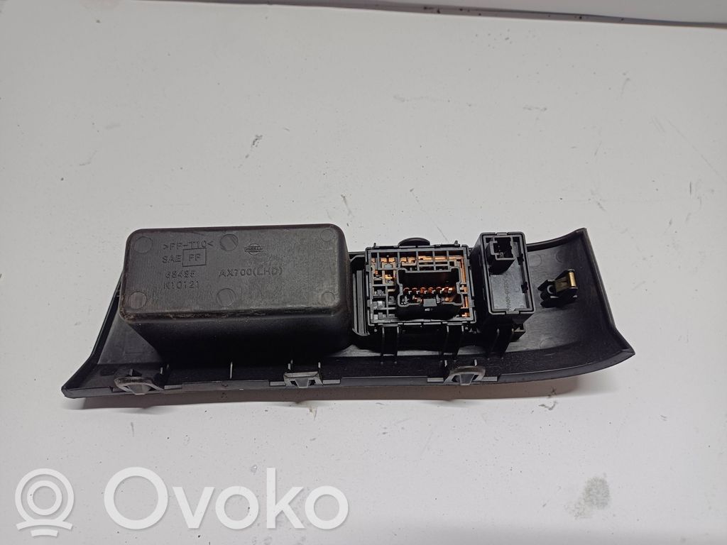 Nissan Micra Wing mirror switch 