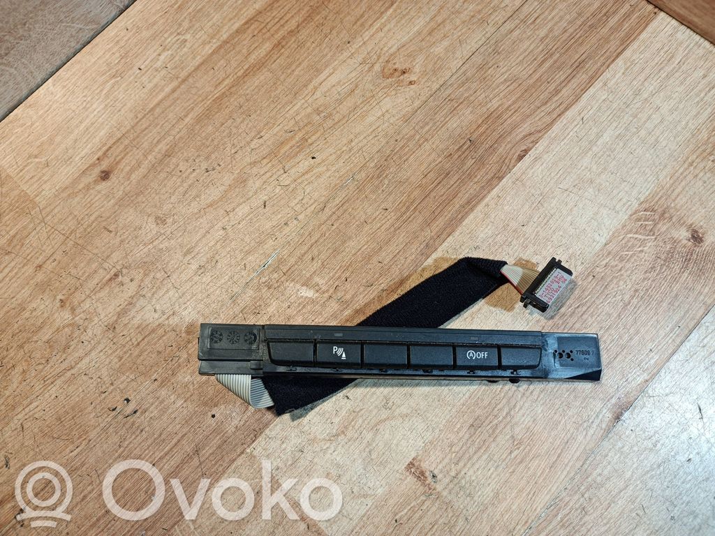 BMW 1 E81 E87 A set of switches 