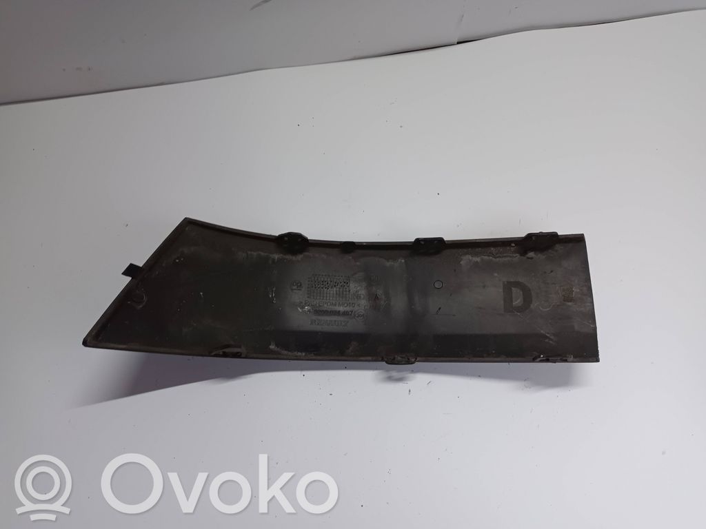 Renault Clio III Modanatura separatore del paraurti anteriore 