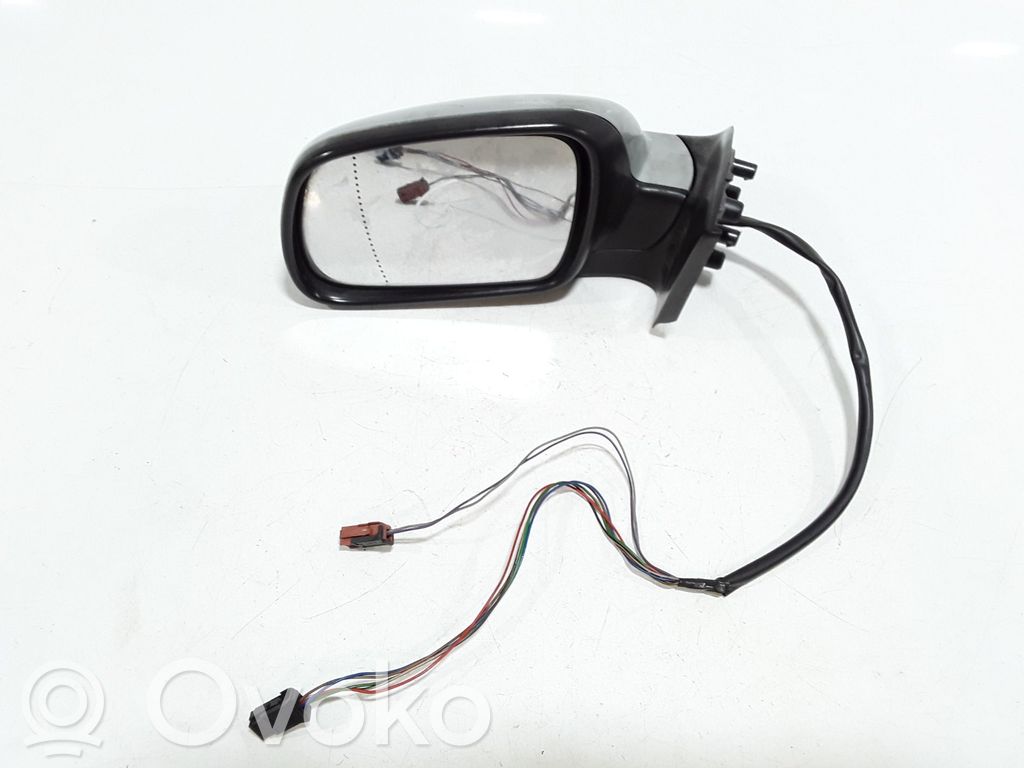 Peugeot 307 Front door electric wing mirror 