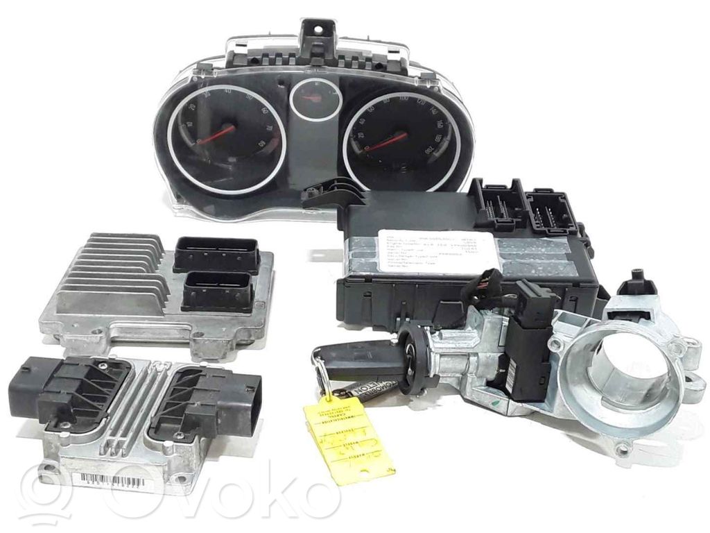 Opel Corsa A Engine ECU kit and lock set 