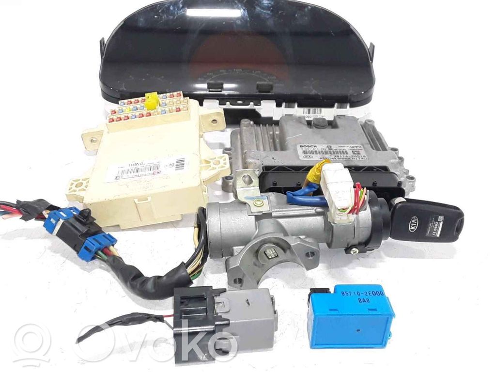 KIA Pro Cee'd I Kit cu ECU motor și set închidere uși 