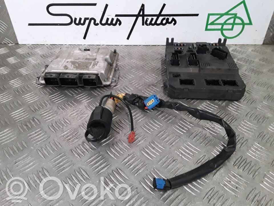 Peugeot 206 Engine ECU kit and lock set 