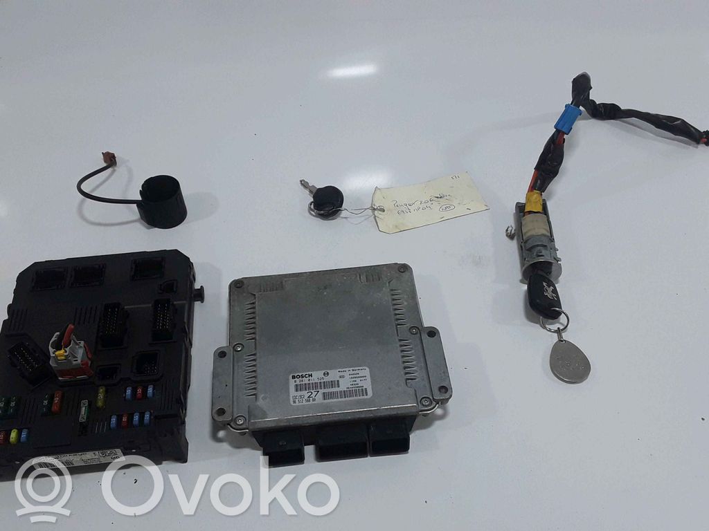 Peugeot 206 Engine ECU kit and lock set 