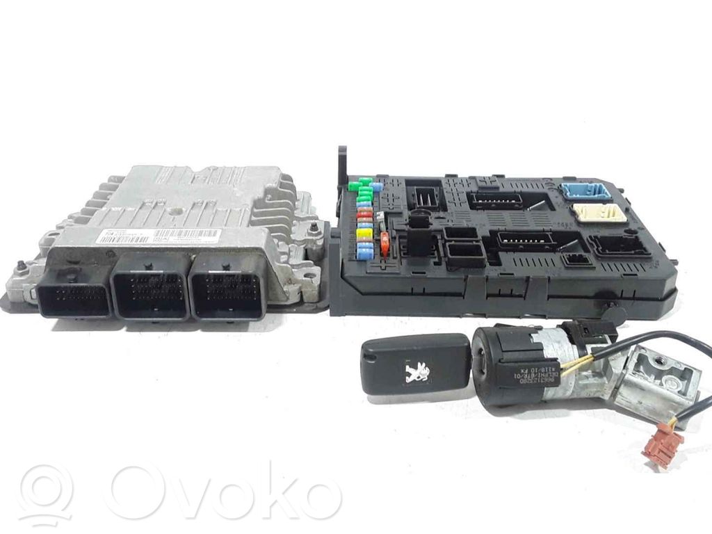 Peugeot 3008 I Komputer / Sterownik ECU i komplet kluczy 