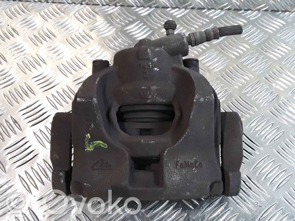 Ford Mondeo Mk III Zacisk hamulcowy przedni 