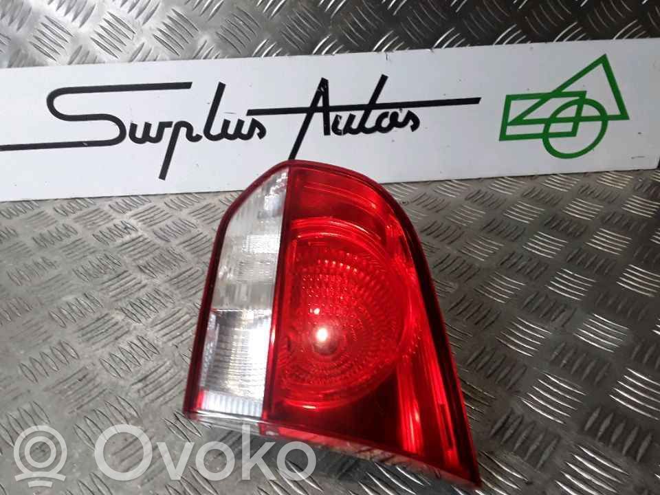 Volkswagen Golf VI Galinis žibintas dangtyje 