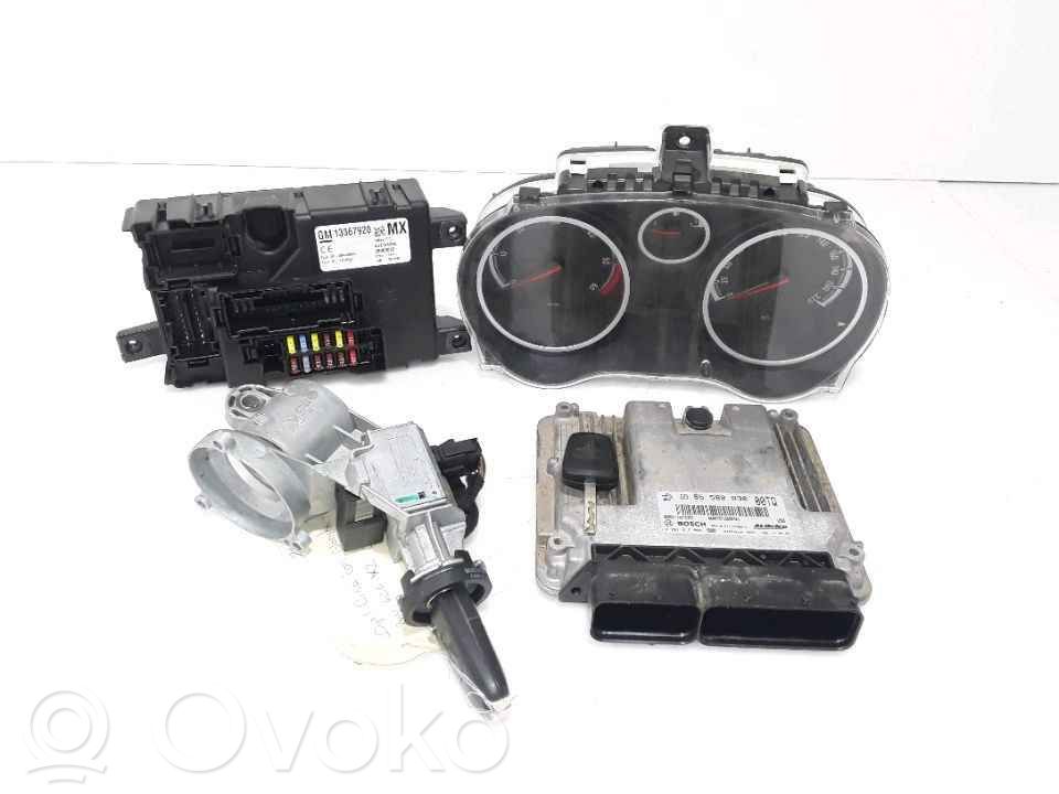 Opel Corsa A Engine ECU kit and lock set 