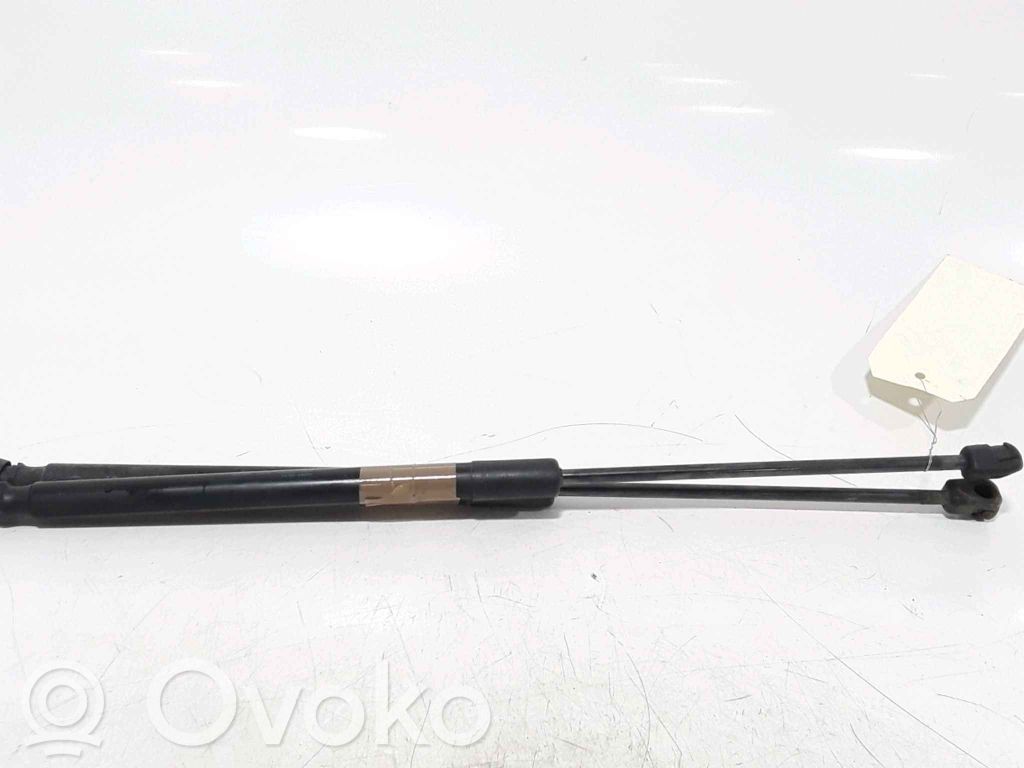 Audi A1 Amortizatorius galinio dangčio 