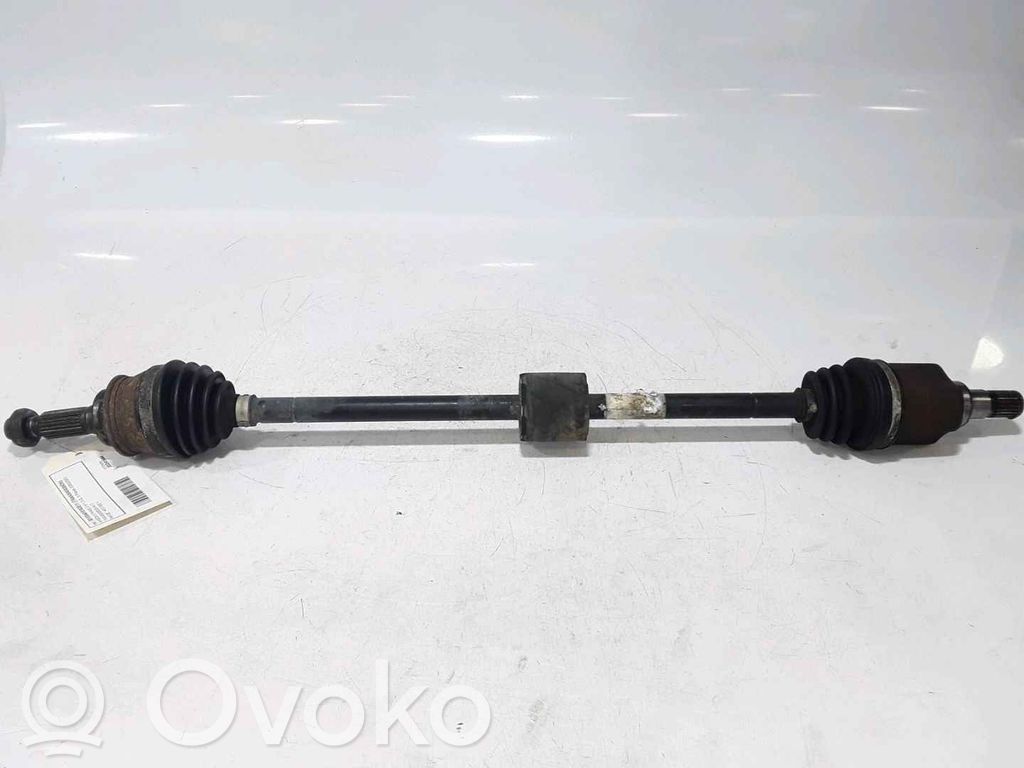 Suzuki Wagon R+ Półoś przednia 